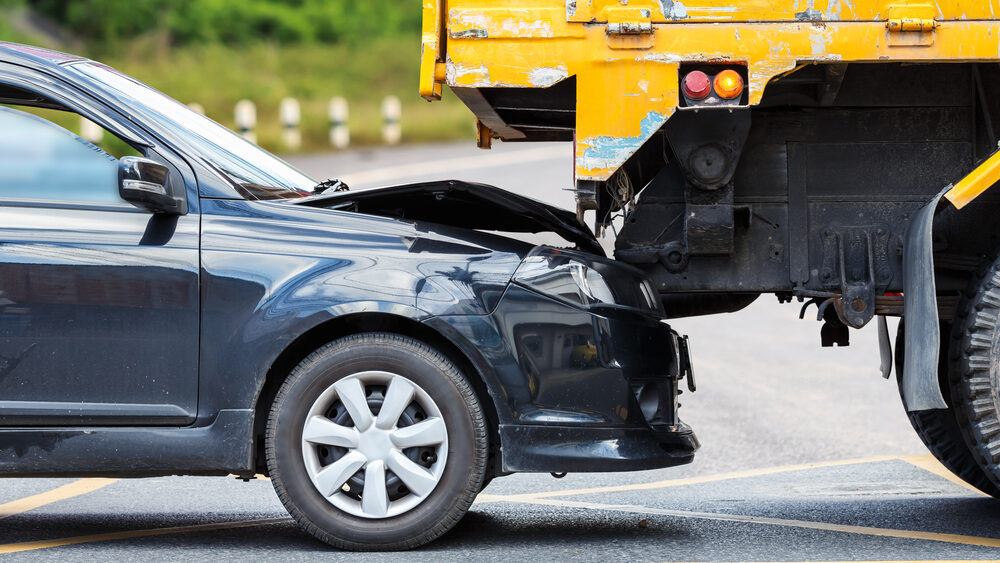 Cherry Hill Truck Accident Lawyers: Impact of Side Guards on Underride Accidents
